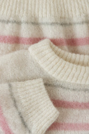 Lekki Sweter z wełny alpaki Gentle Lines różowy