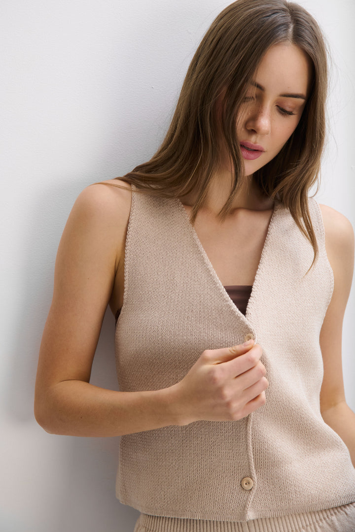 Organic cotton and cashmere button-up vest, beige
