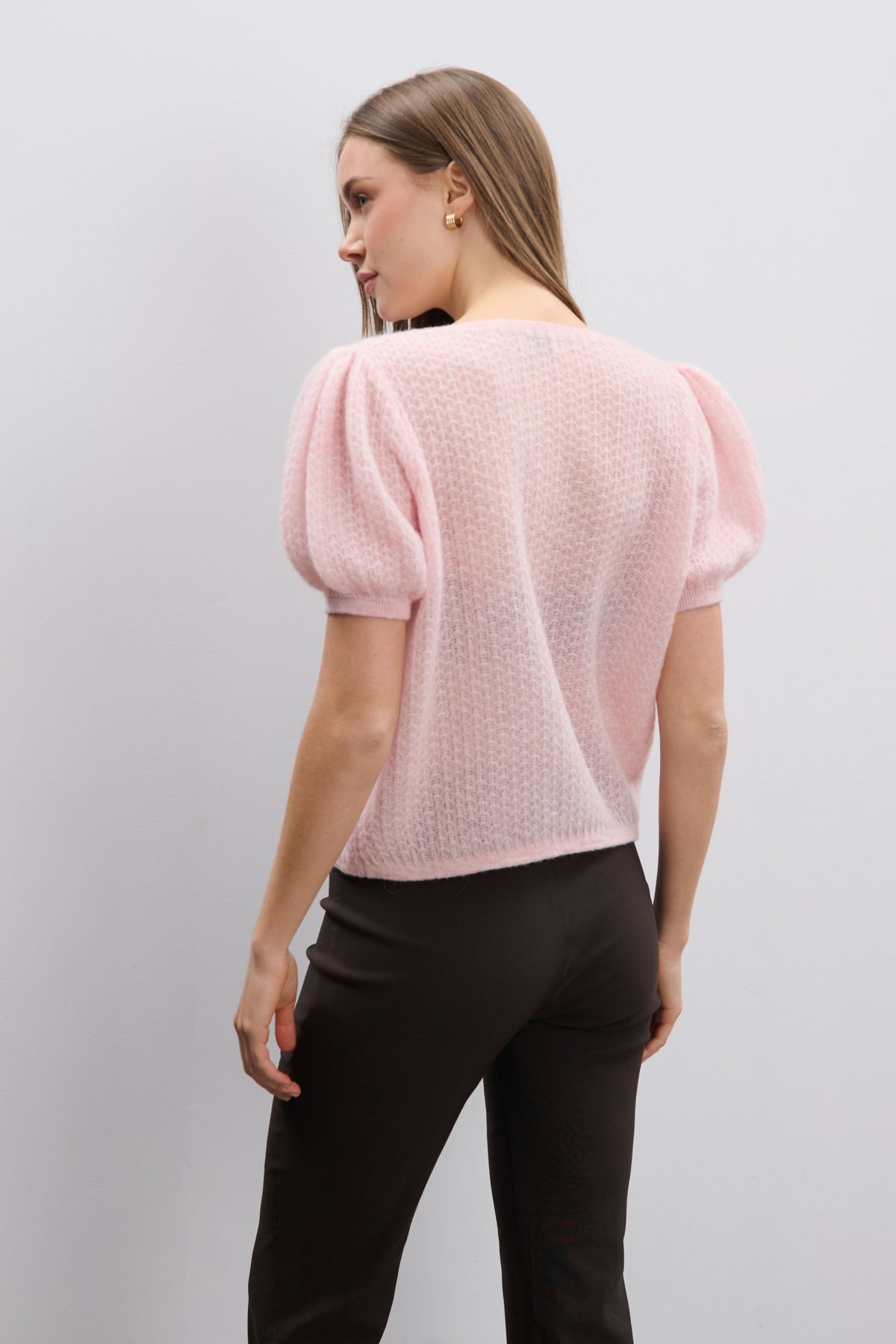 Button-up baby alpaca and virgin wool sweater, pink