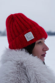 Snow Kiss red alpaca wool hat
