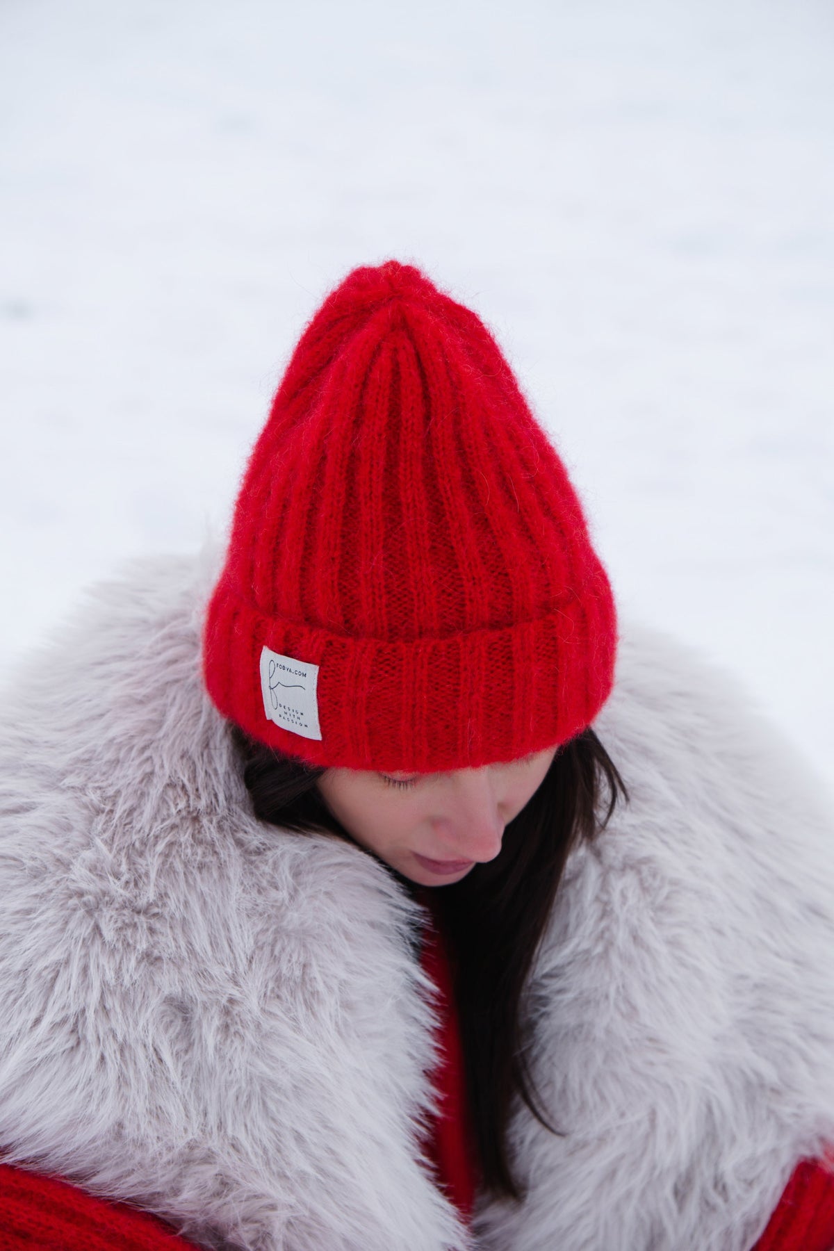 Snow Kiss red alpaca wool hat