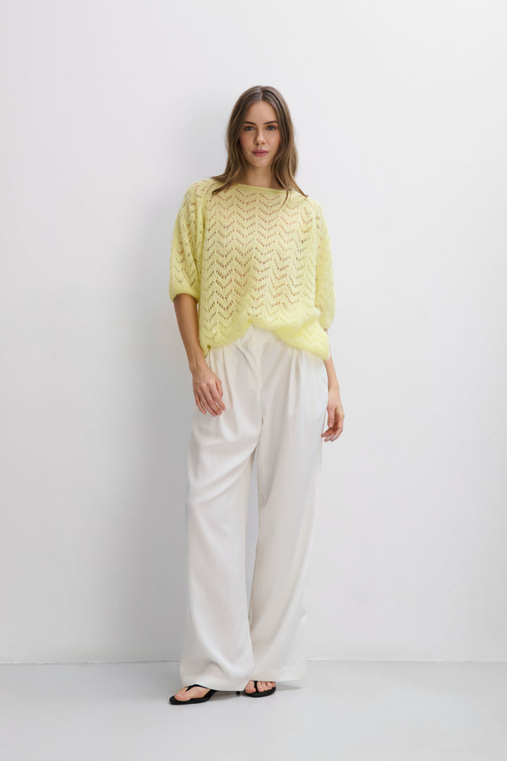 Wool sweater alpaca and wool virgin Soft Mirage yellow