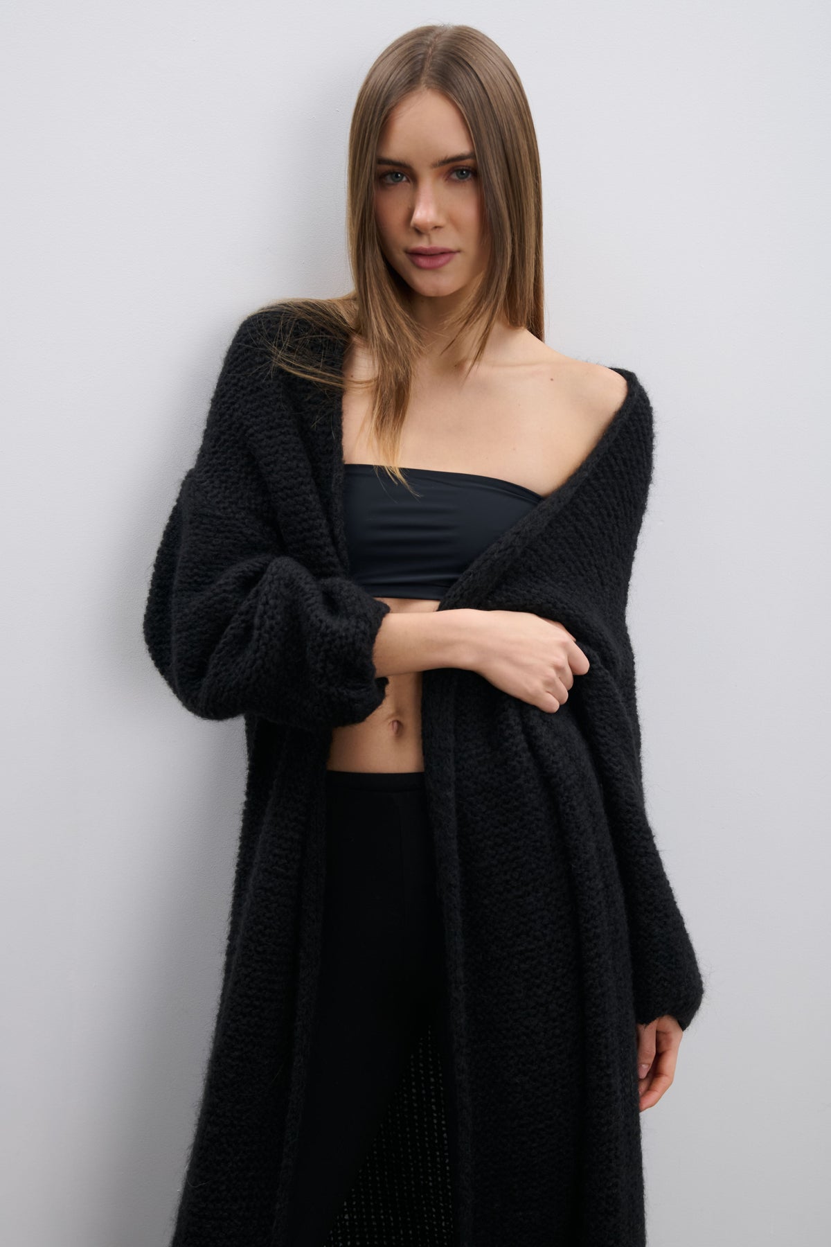 Long Cardigan Cloud Embrace Black