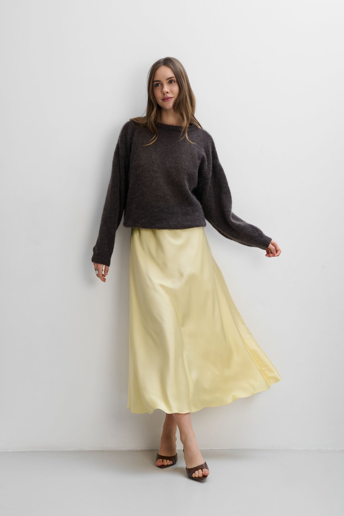 Aura Lightweight Brown Alpaca Wool Sweater