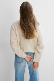 Aura ecru lightweight alpaca wool sweater