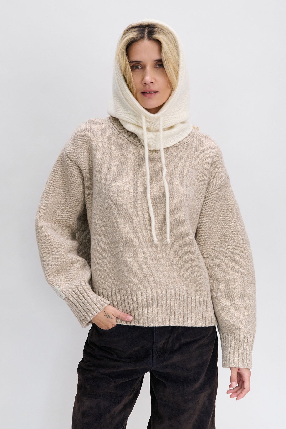 Ecru cashmere balaclava