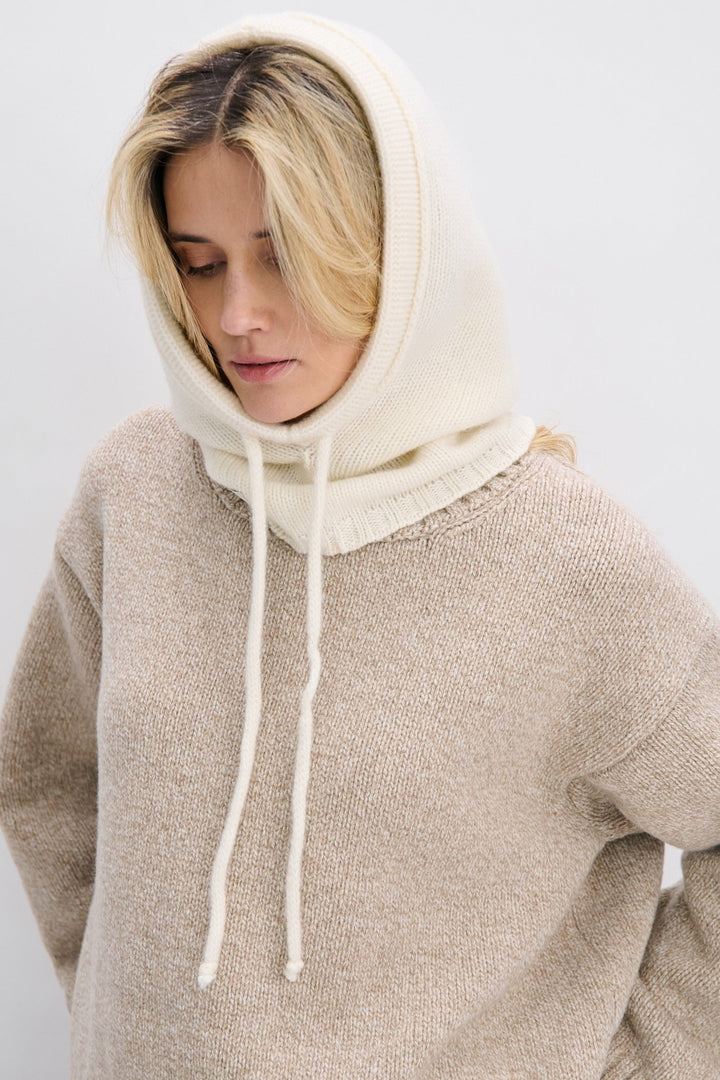 Ecru cashmere balaclava
