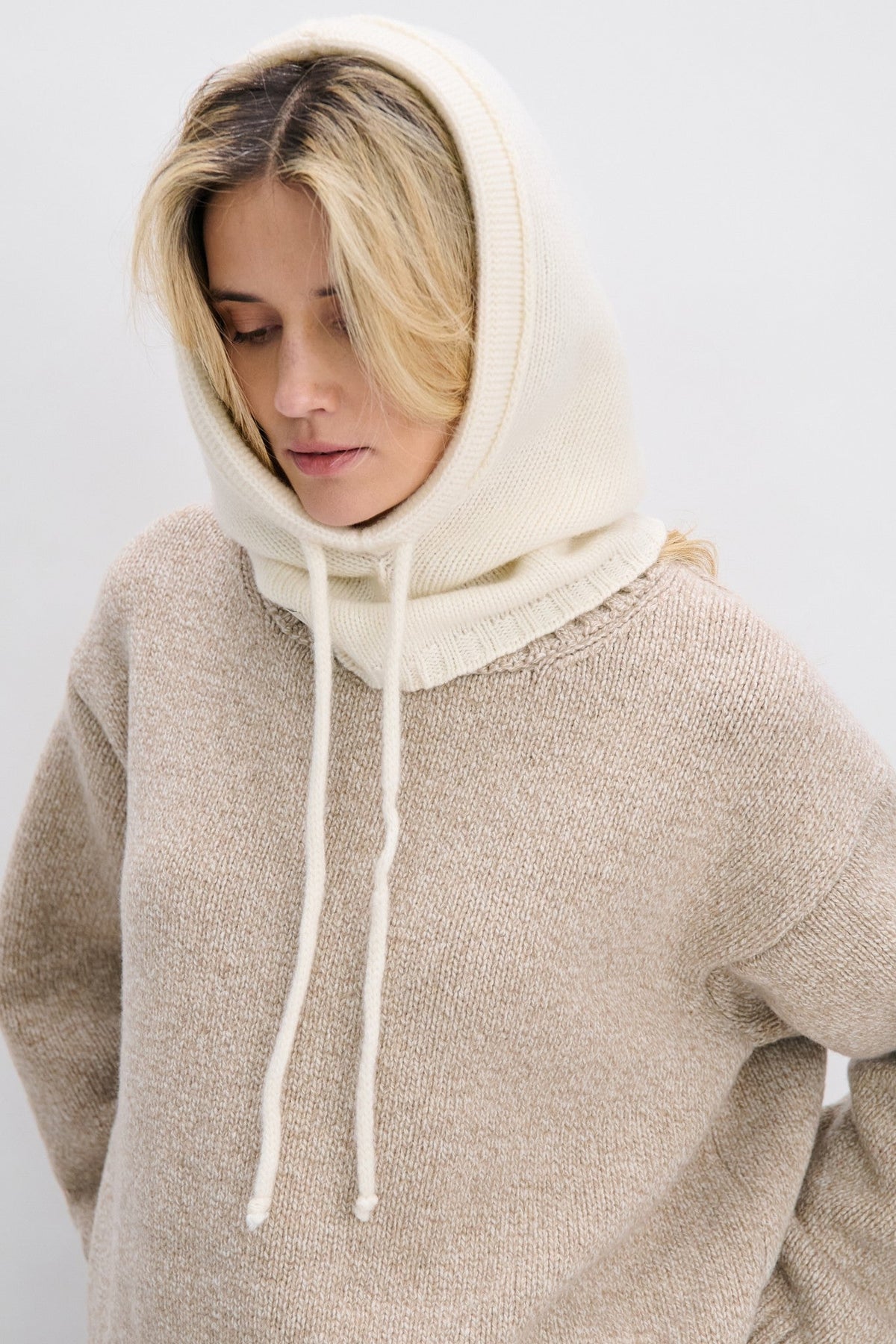 Balaclava of cashmere ecru