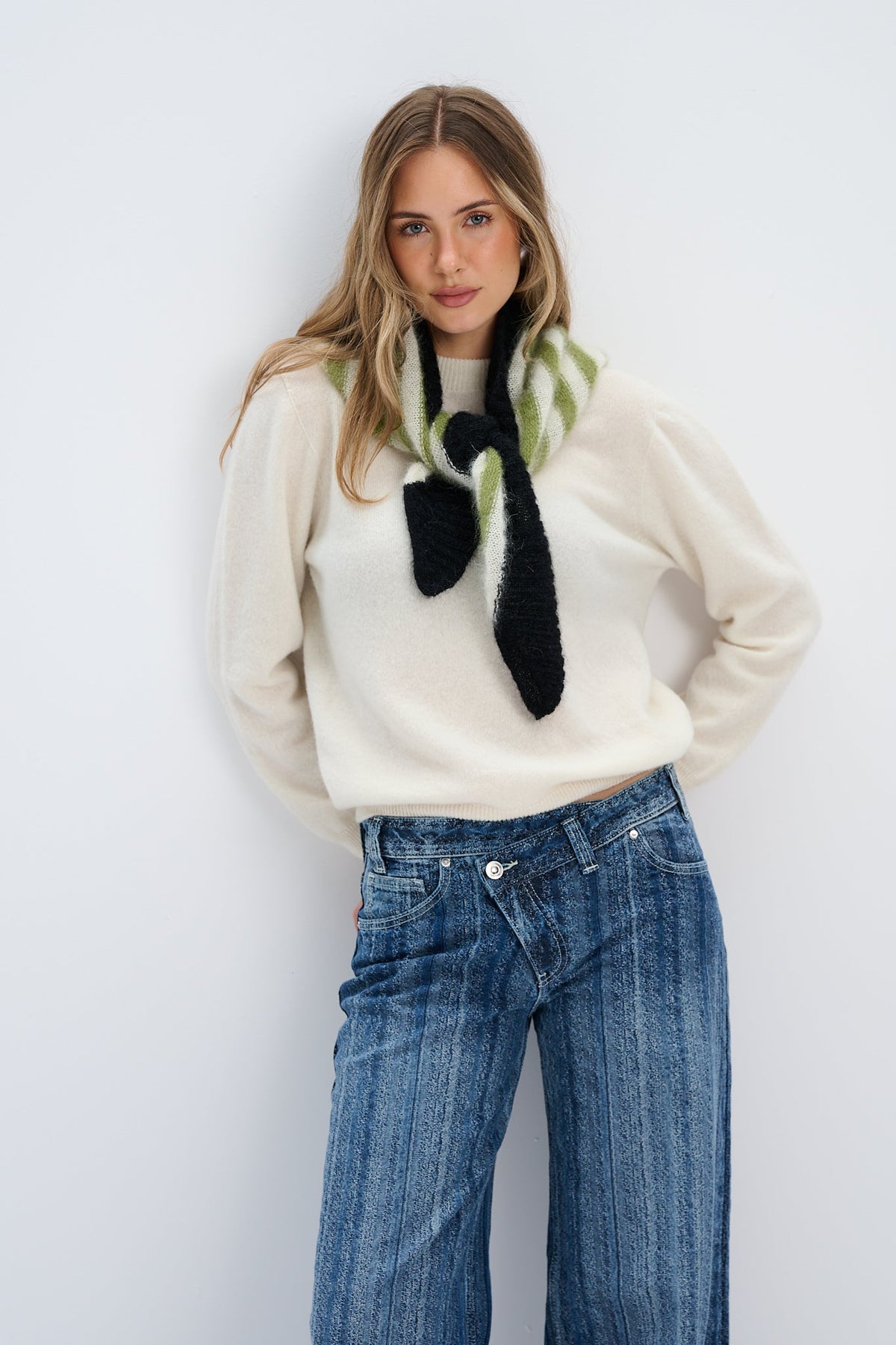 Super kid moher Fleur green wool brush