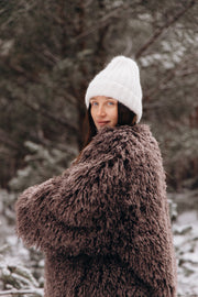 Snow Kiss ecru alpaca wool hat