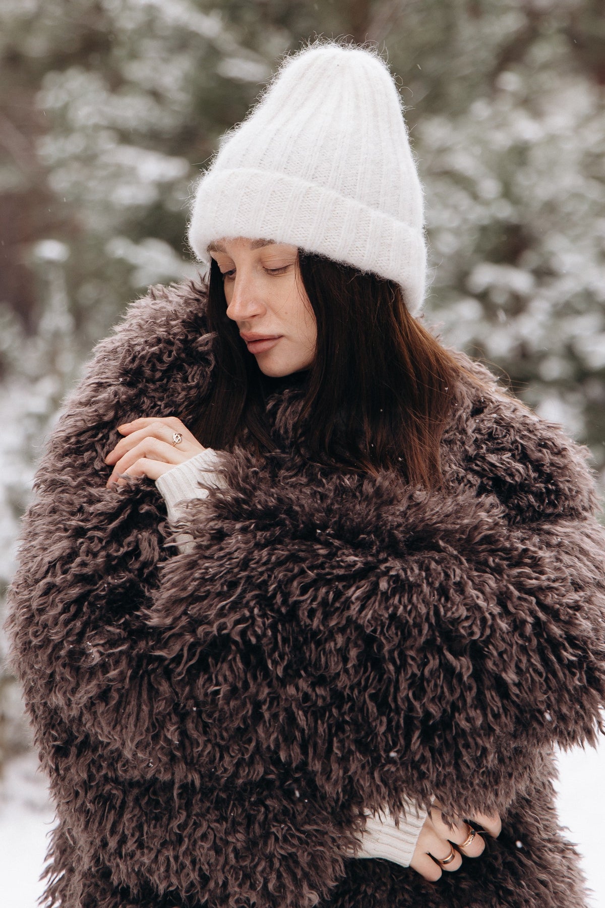 Czapka z wełny alpaki Snow Kiss ecru