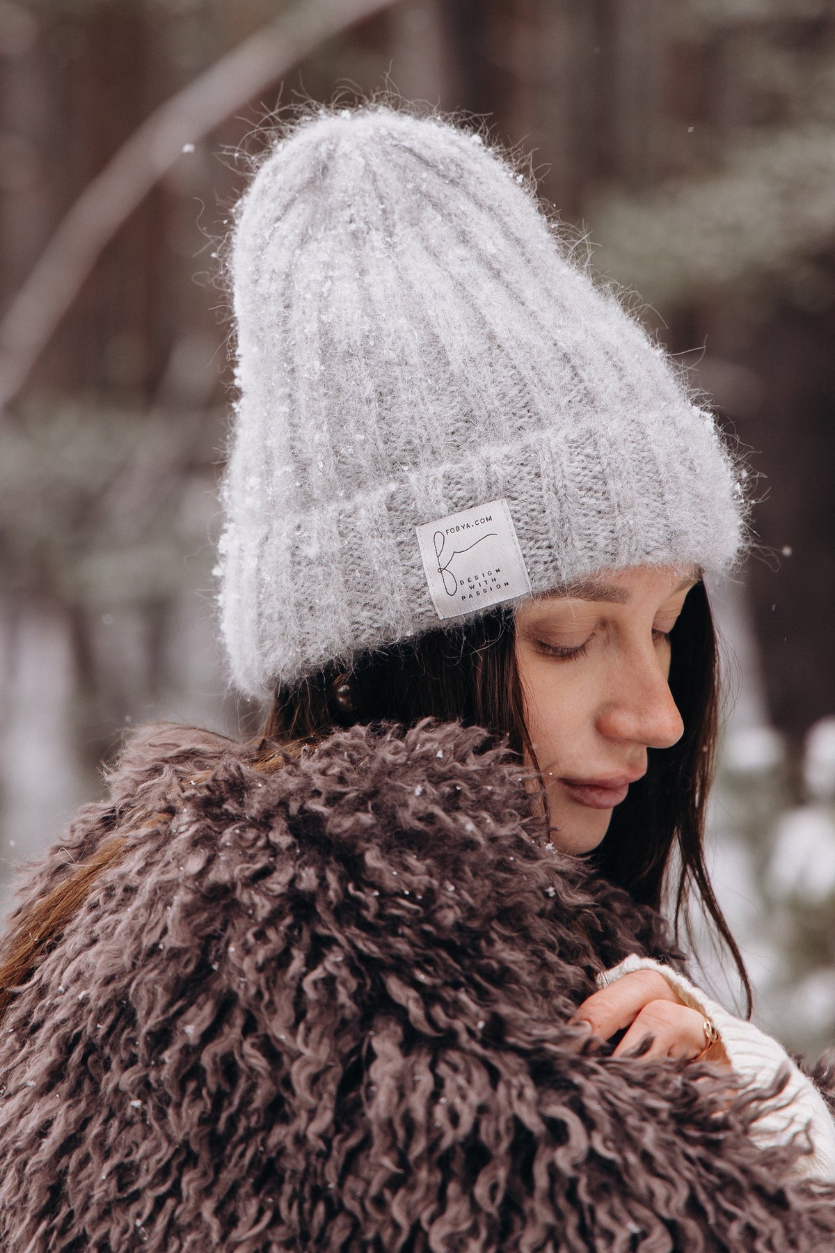 Snow Kiss Gray Alpaca Wool Hat