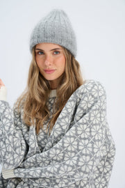 Snow Kiss red alpaca wool hat