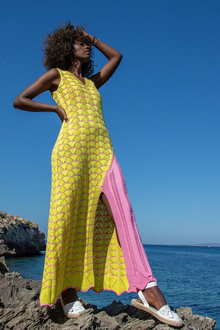 Long sea-going summer yellow dress