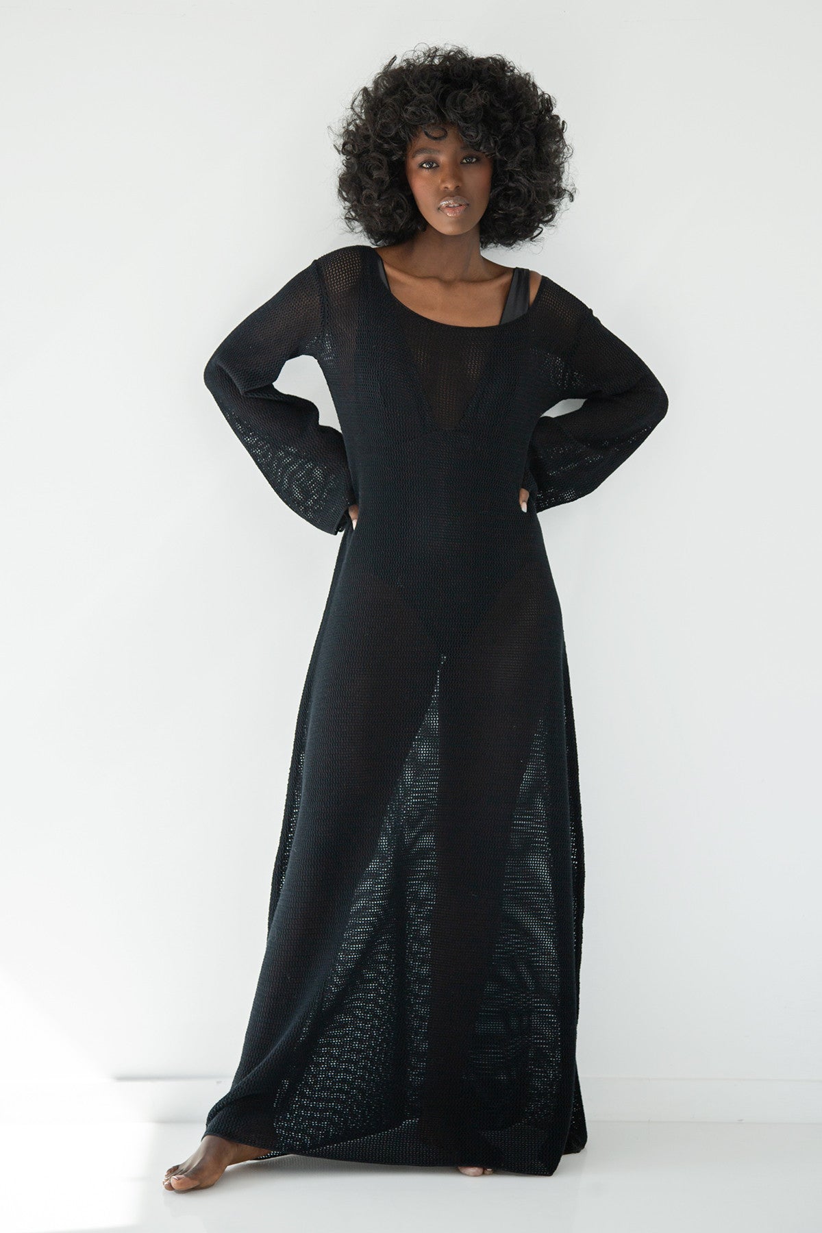 Long openwork dress black
