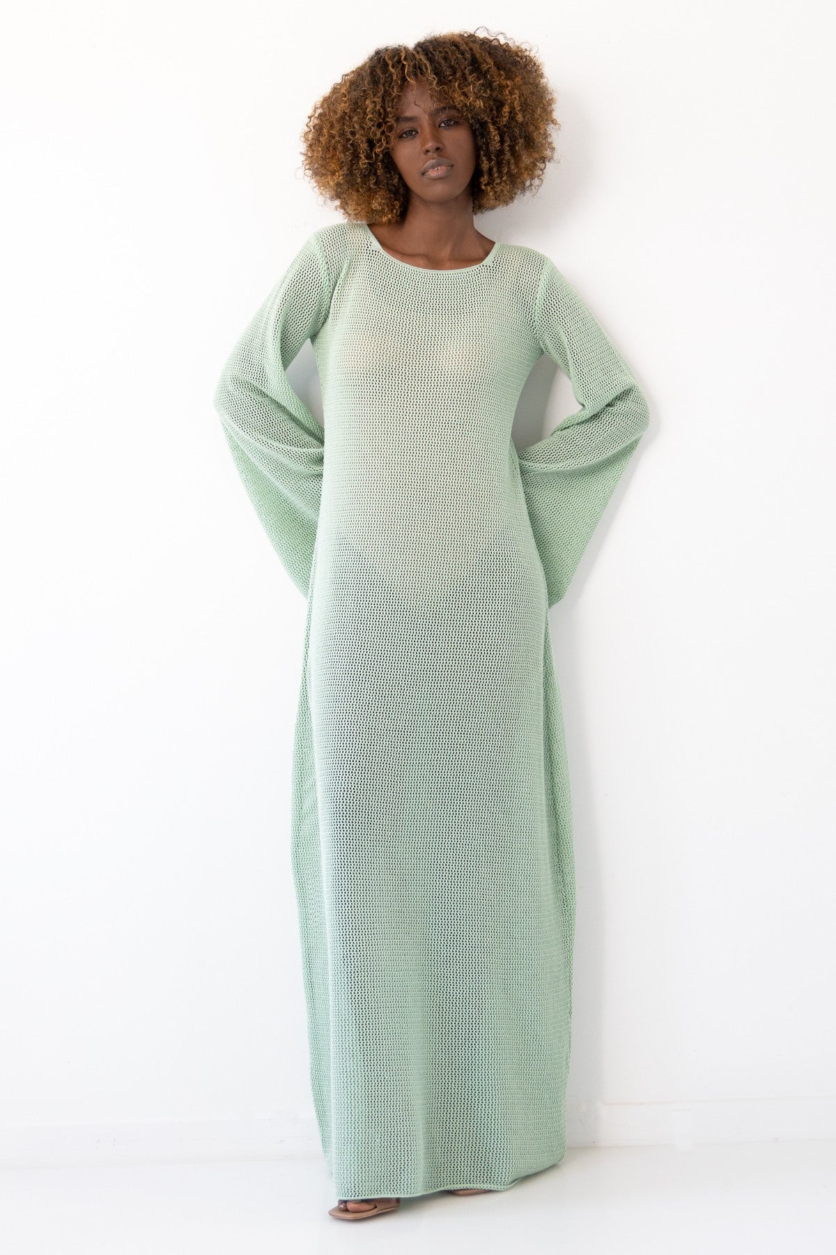 Long openwork pistachio dress
