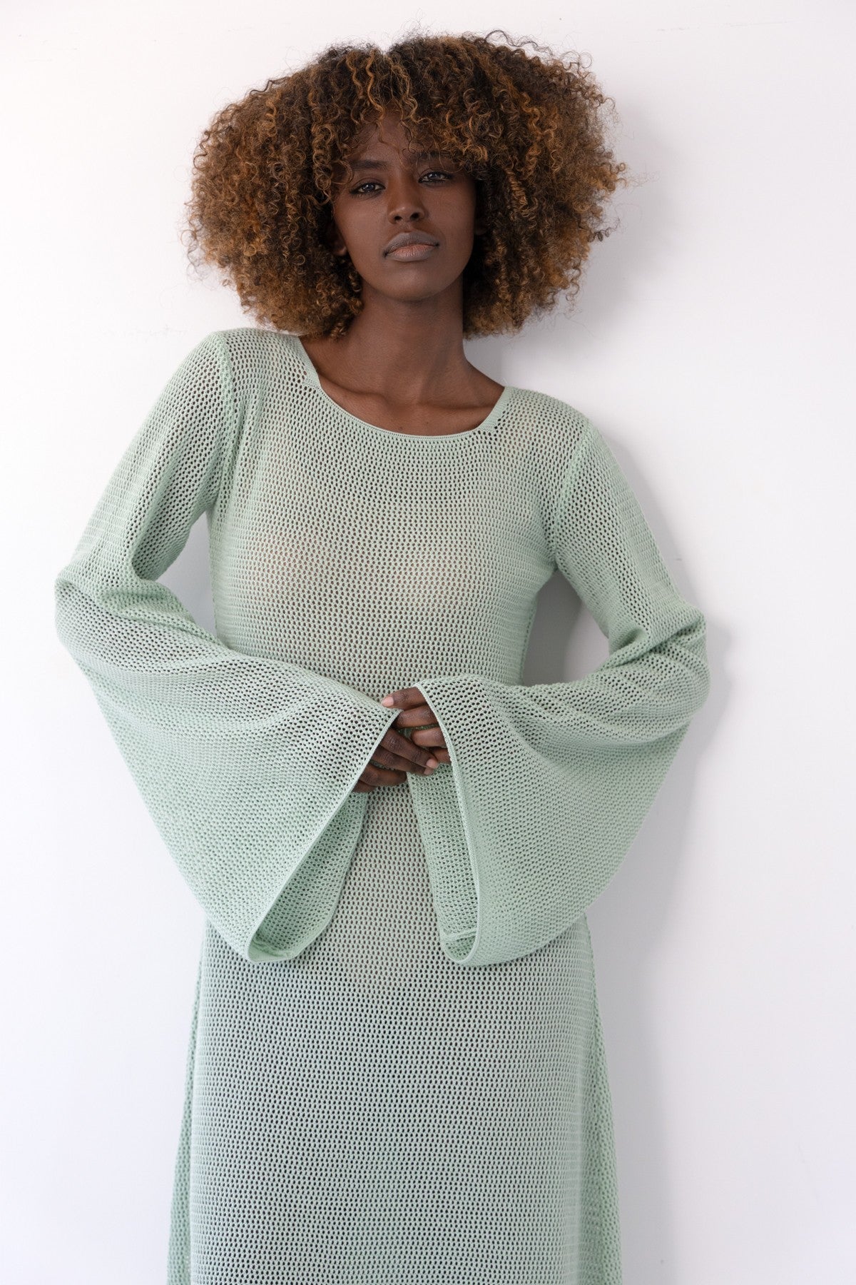 Long openwork pistachio dress