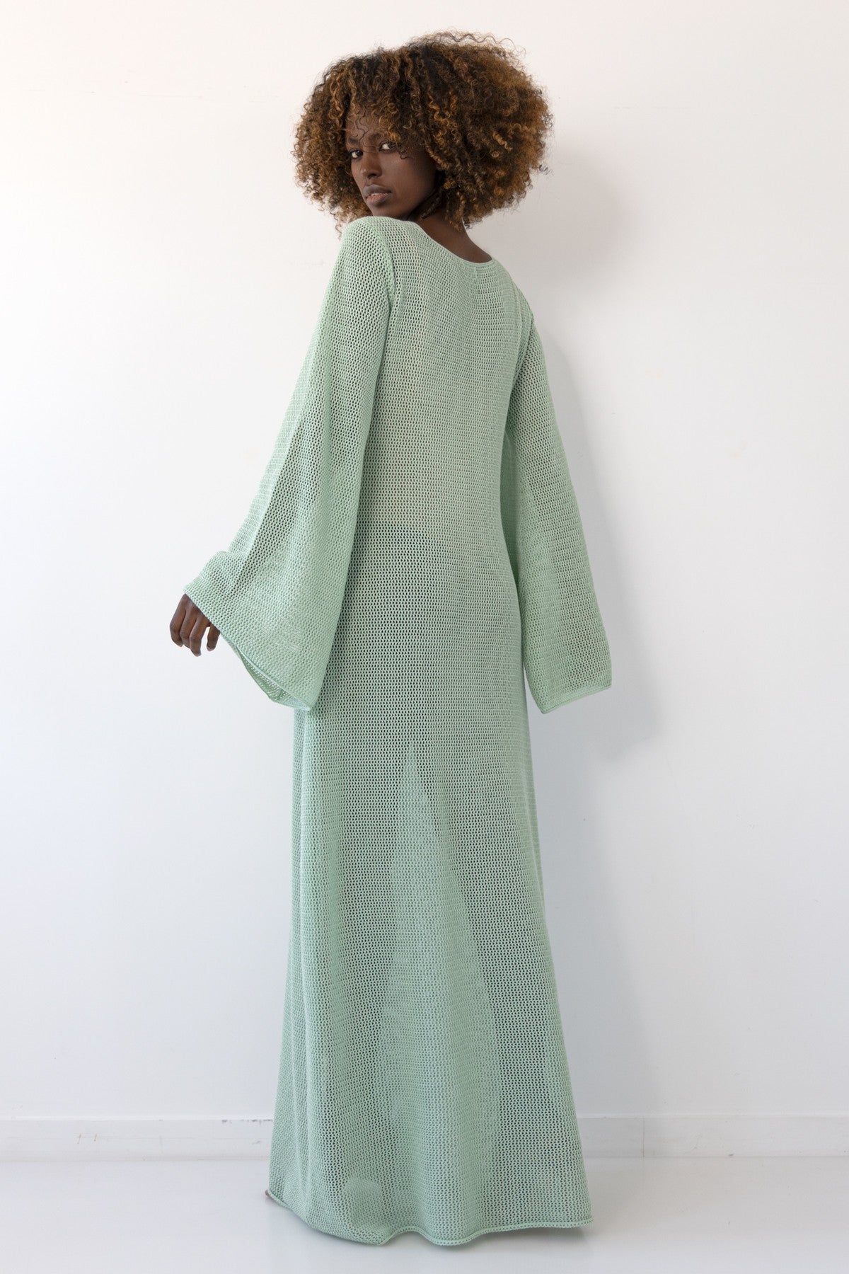 Long openwork pistachio dress