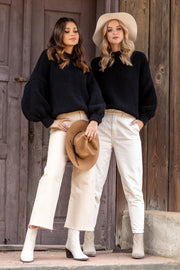 Elegant black cashmere turtleneck sweater