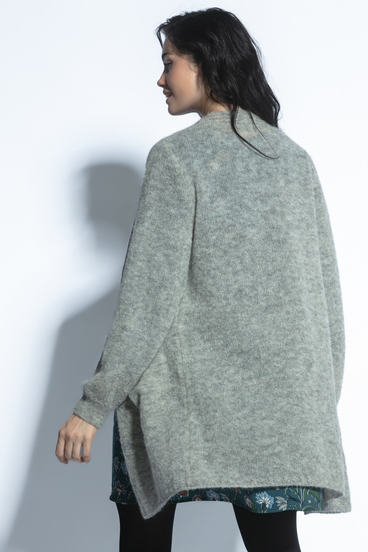 Elegant button-up cardigan made of undyed alpaca wool, gray