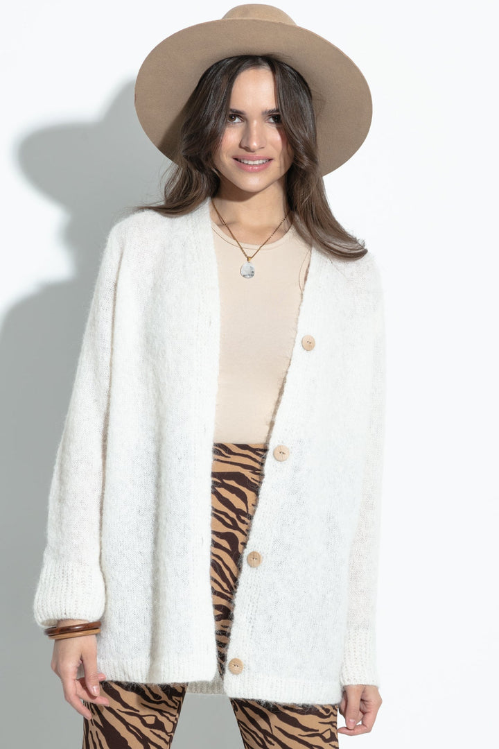Elegant buttoned ecru alpaca wool cardigan