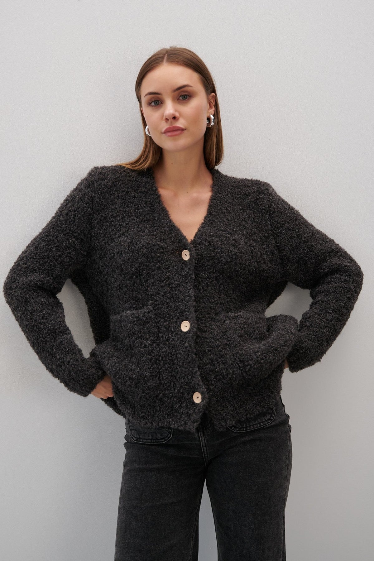Undyed alpaca wool cardigan in dark gray graphite