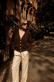 Cardigan wool merinos fastened brown