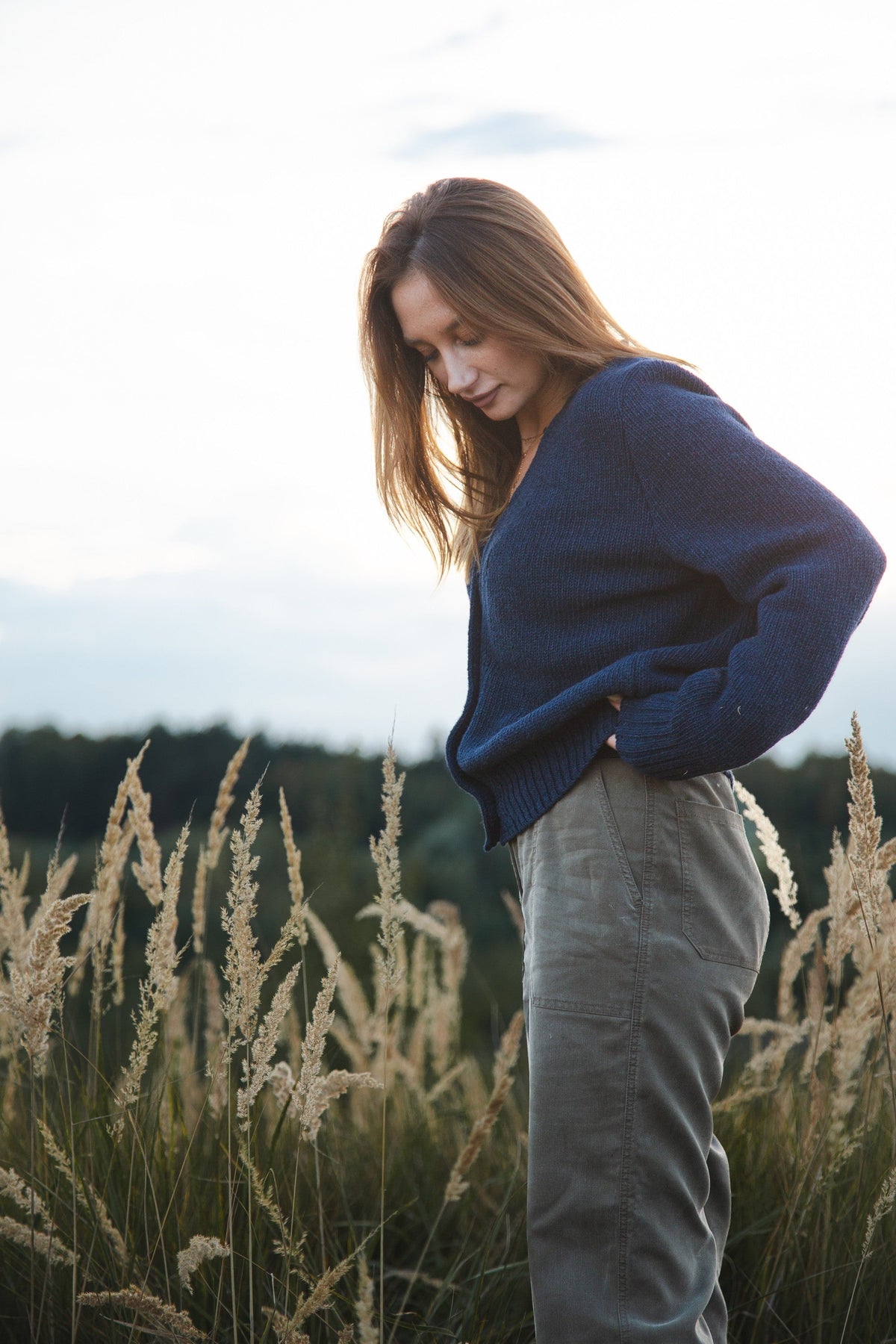 Navy blue buttoned merino wool cardigan