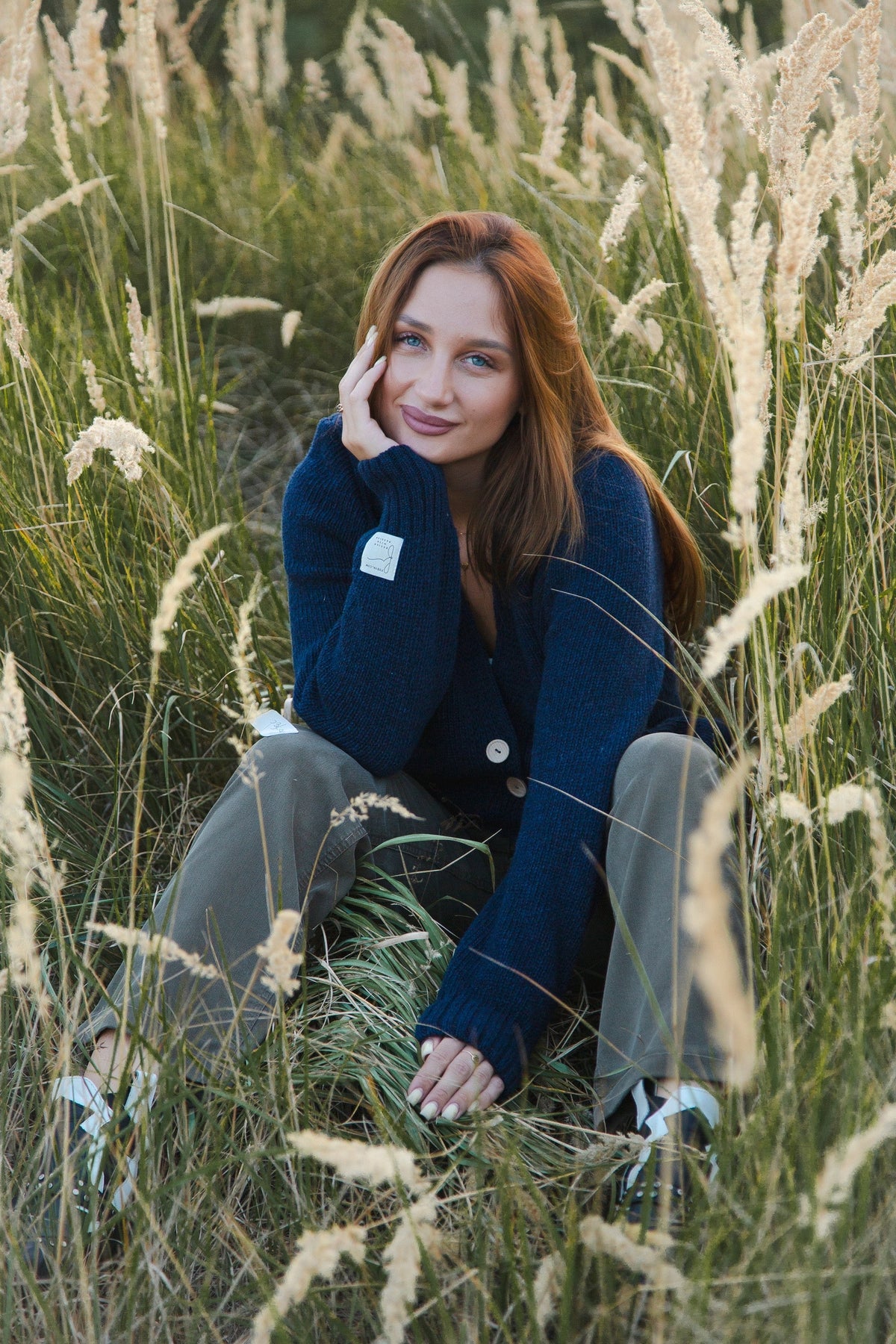 Navy blue buttoned merino wool cardigan