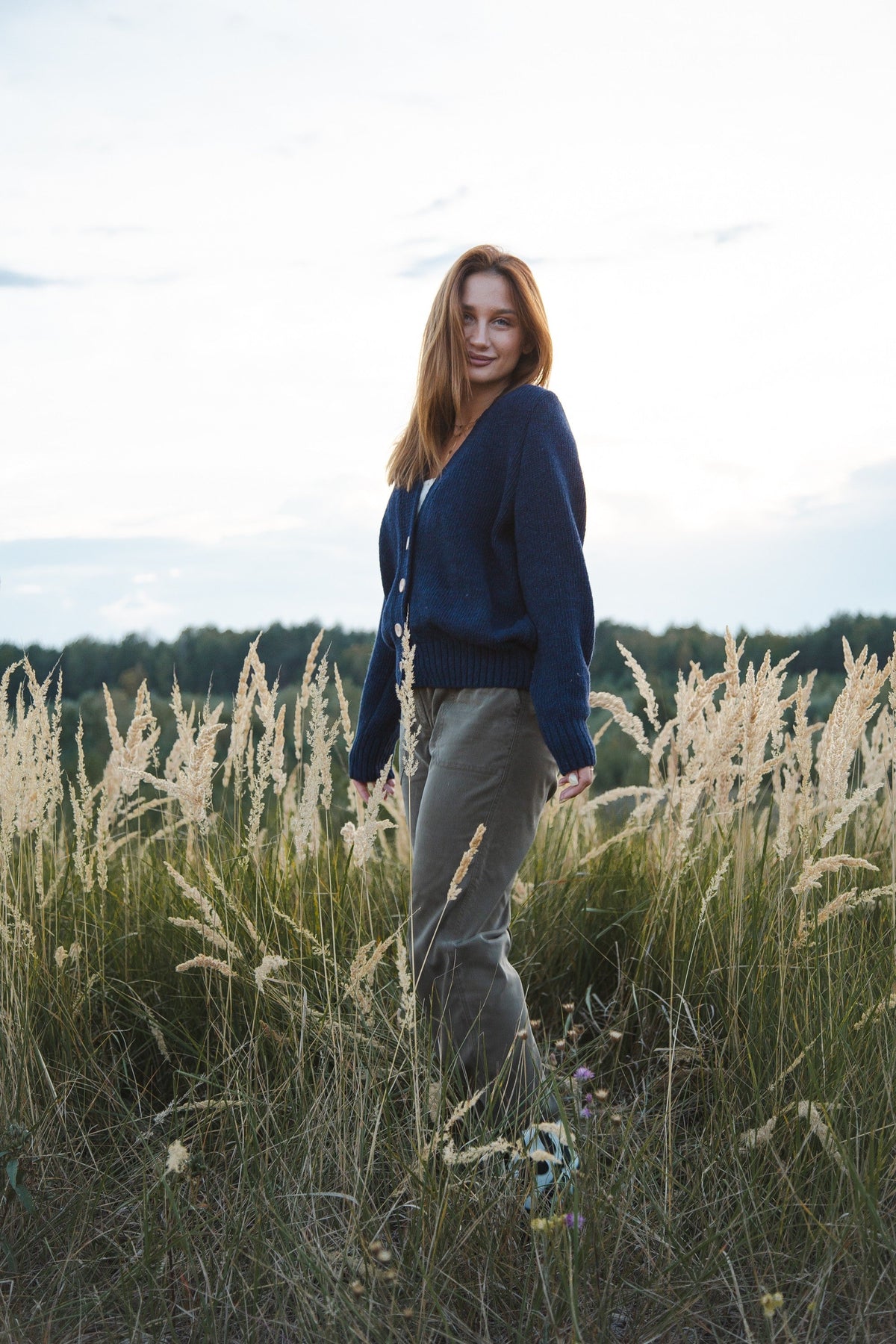 Navy blue buttoned merino wool cardigan