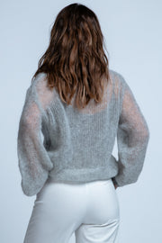 Lightweight V-neck sweater made of alpaca wool, gray