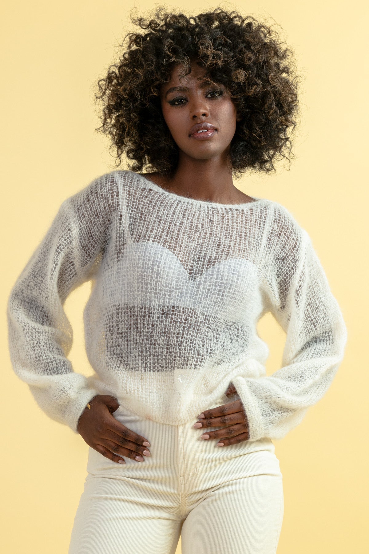Lekki sweter z wełny alpaki ecru