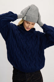 Gloves made of wool merinos grey