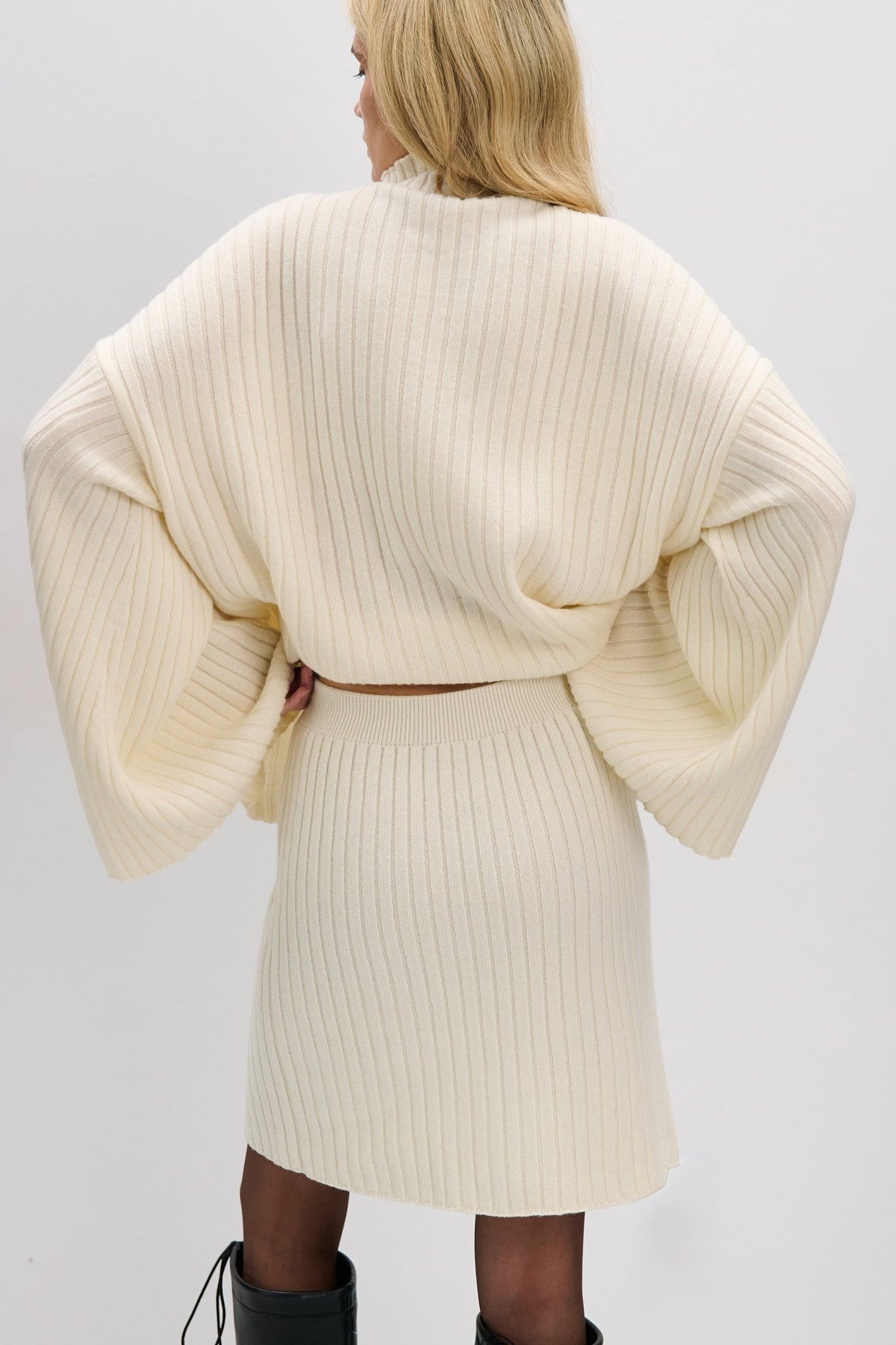 Spódnica z kaszmiru Cashmere Pure Love ecru