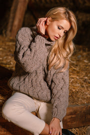 Thick wool sweater with mocha cable knit