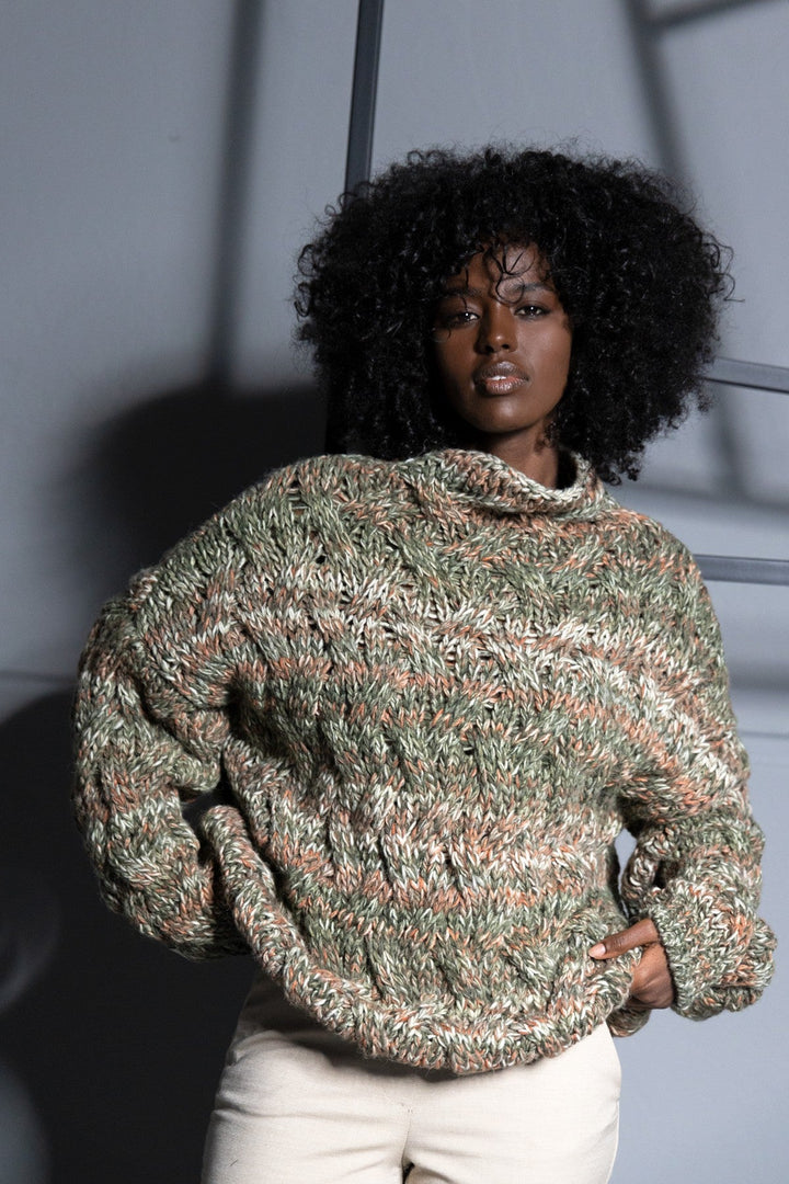 Thick-knit wool sweater, green