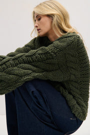Sweter z grubymi warkoczami CHUNKY KNIT oliwkowy