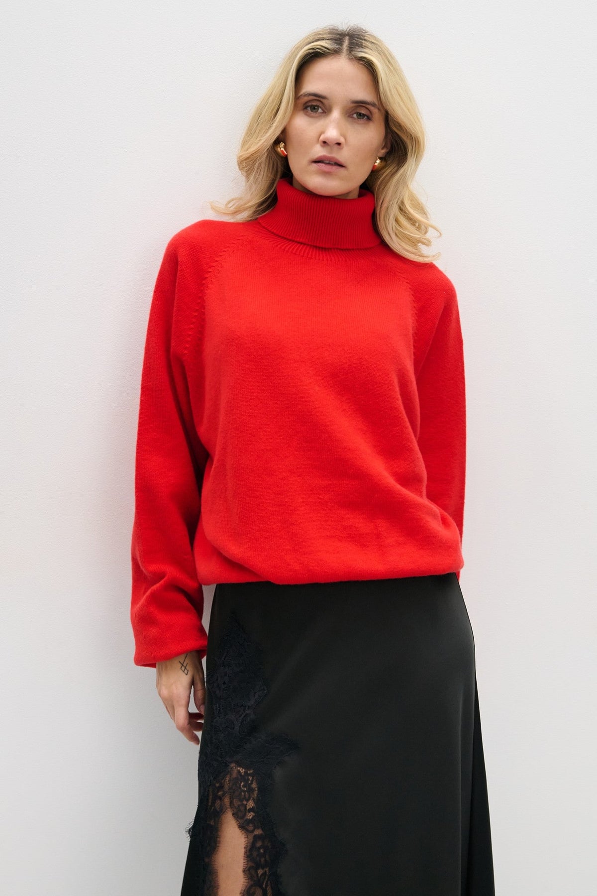 Cashmere turtleneck sweater CASHMERE VELVET AIR red