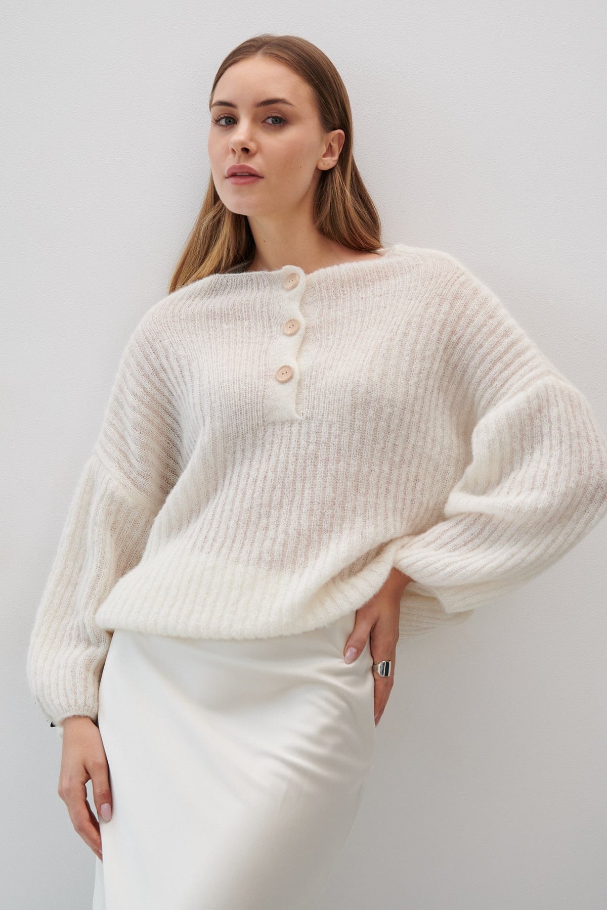 Ecru alpaca wool buttoned sweater