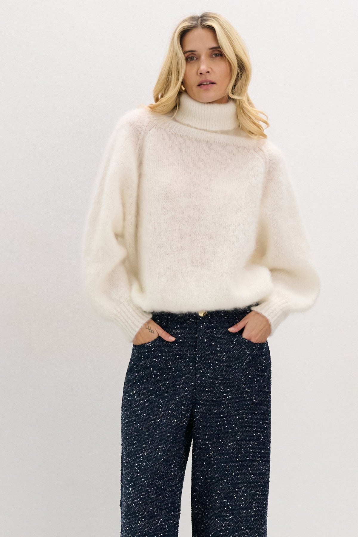 Sweter z wełny kid moher Kid Mohair Whisper ecru