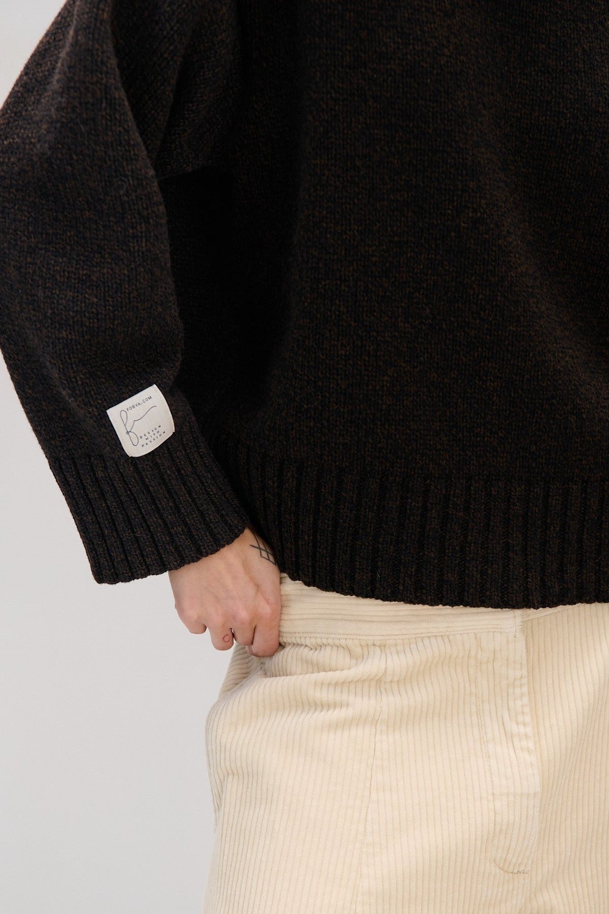 Brown chunky merino wool turtleneck sweater