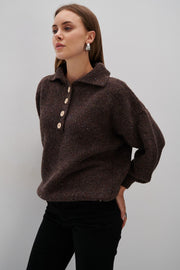 SWETER Z WEŁNY Z KOŁNIERZEM CINNAMON BARK brązowy