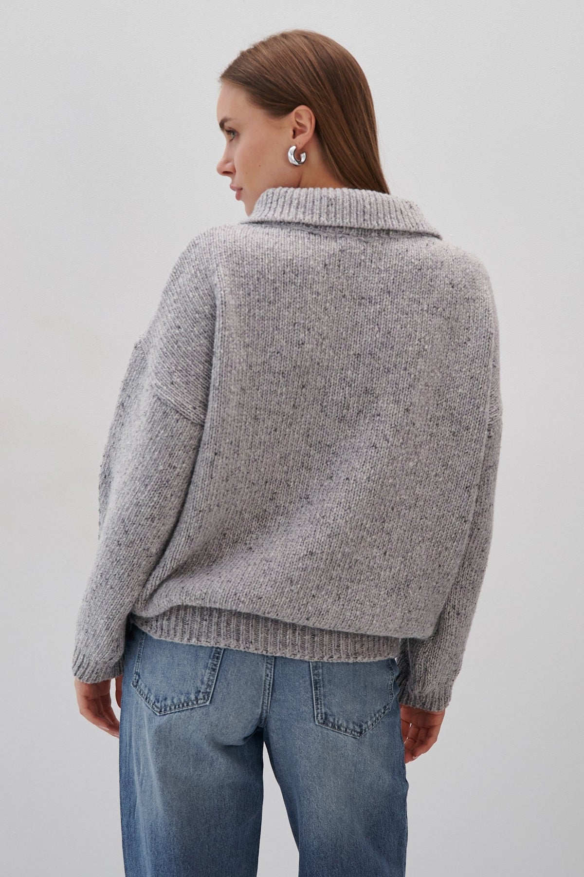 SWETER Z WEŁNY Z KOŁNIERZEM MOON ASH szary