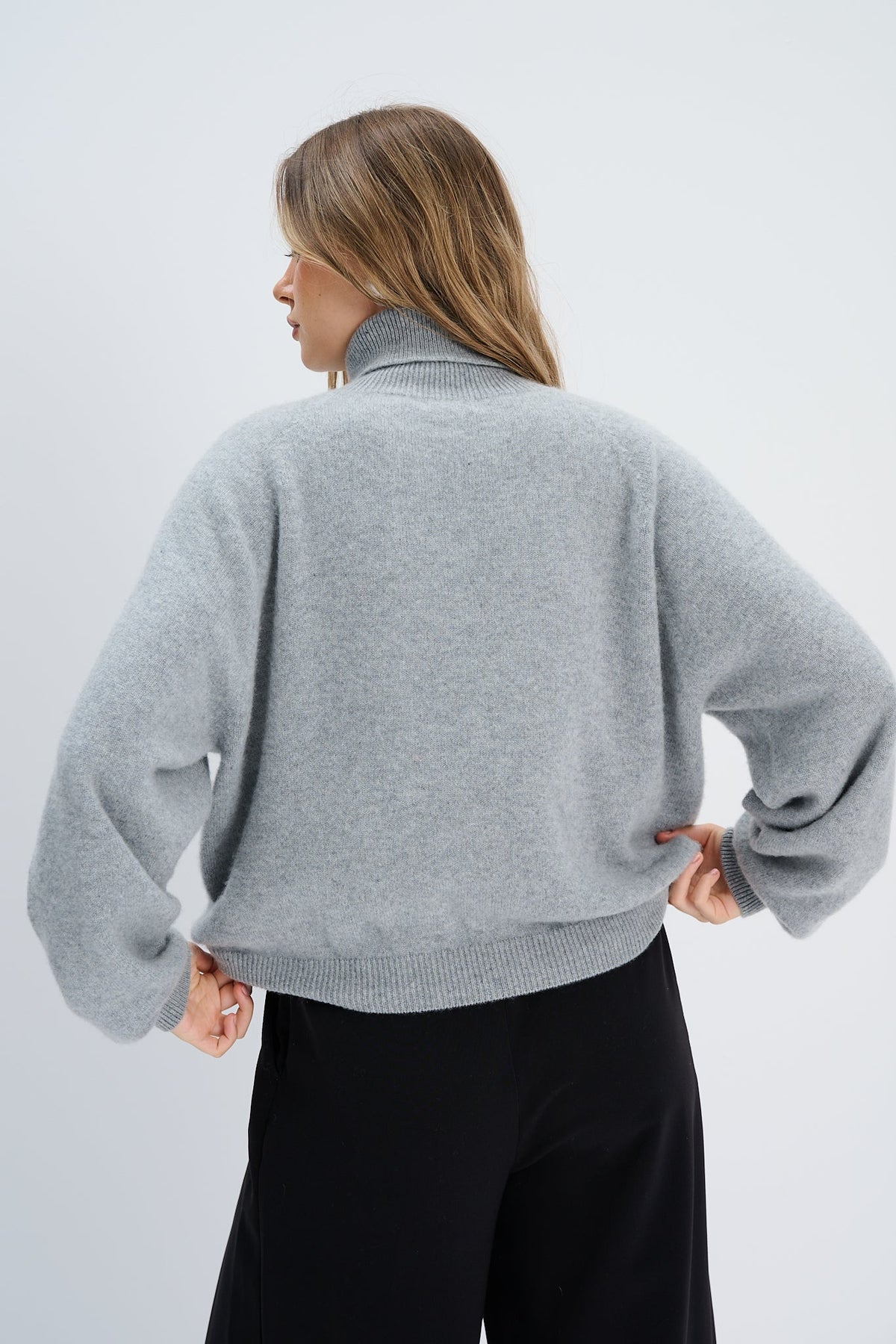 Cashmere turtleneck sweater CASHMERE VELVET AIR red
