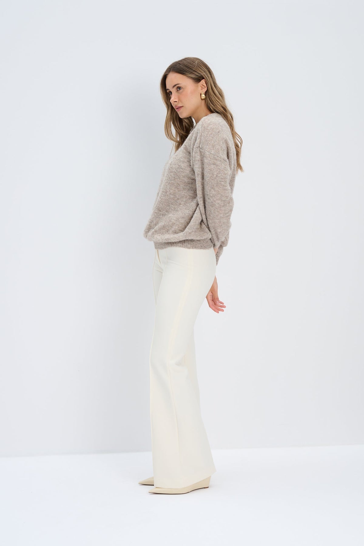 Aura Lightweight Beige Alpaca Wool Sweater