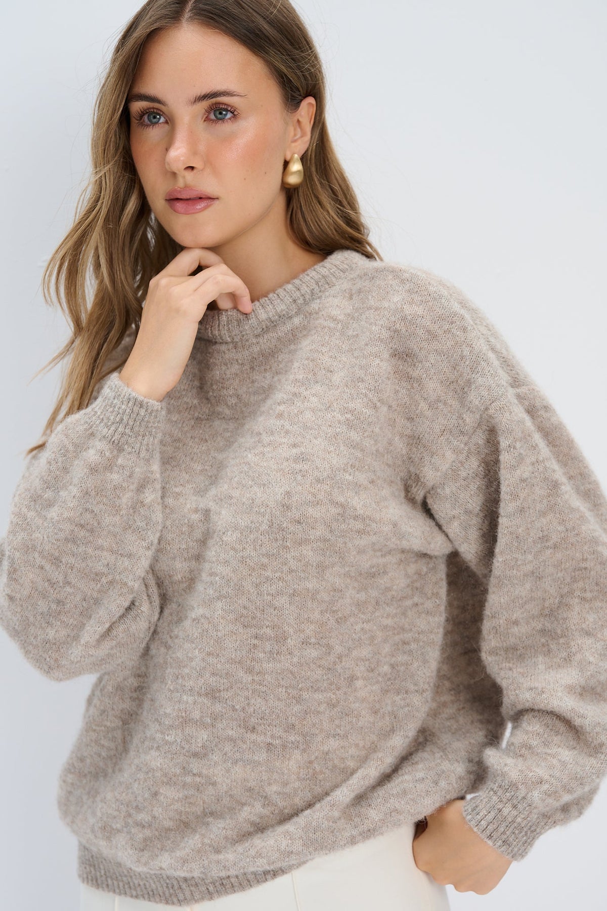 Aura Lightweight Beige Alpaca Wool Sweater