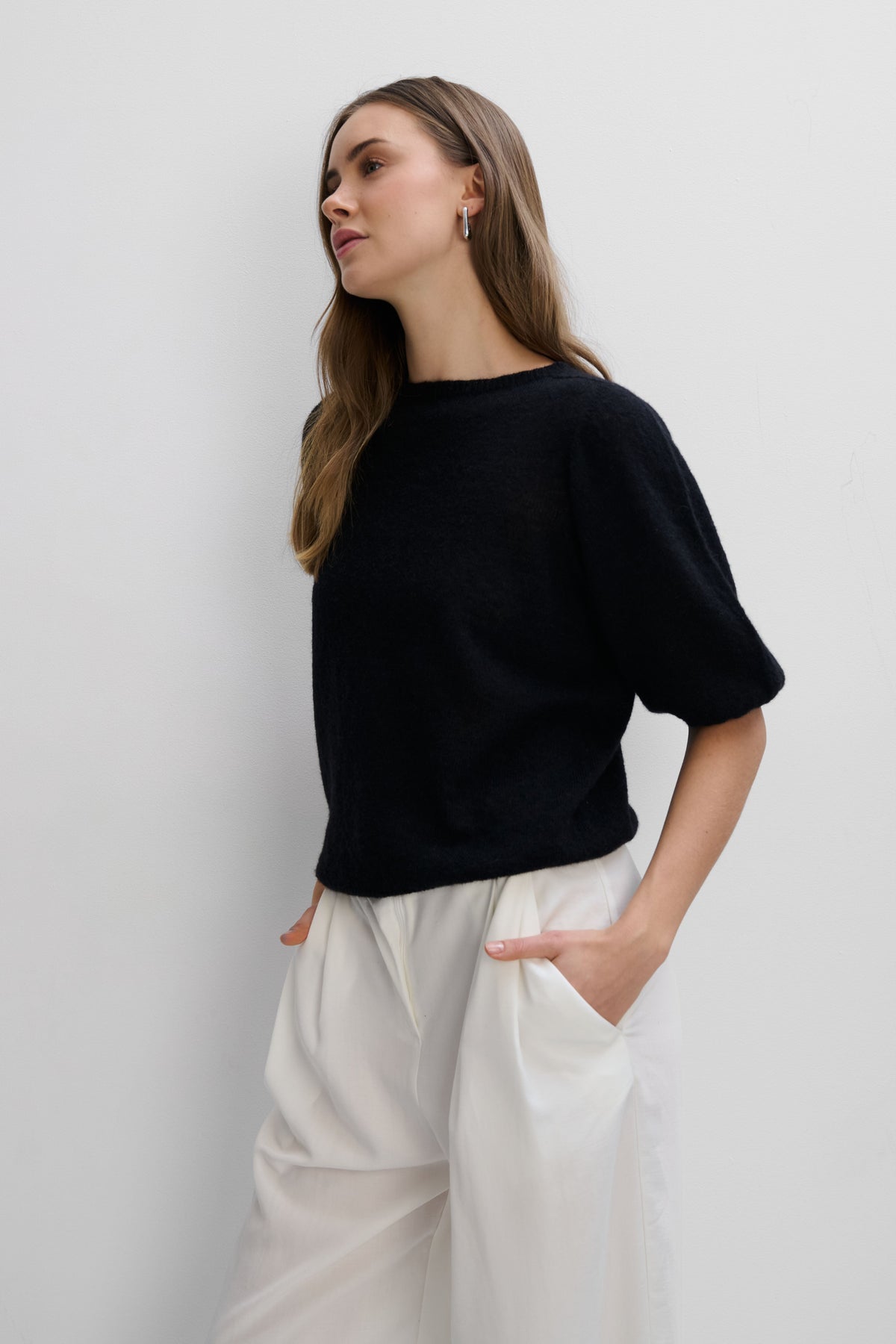Baby alpaca and virgin wool short-sleeved sweater, black
