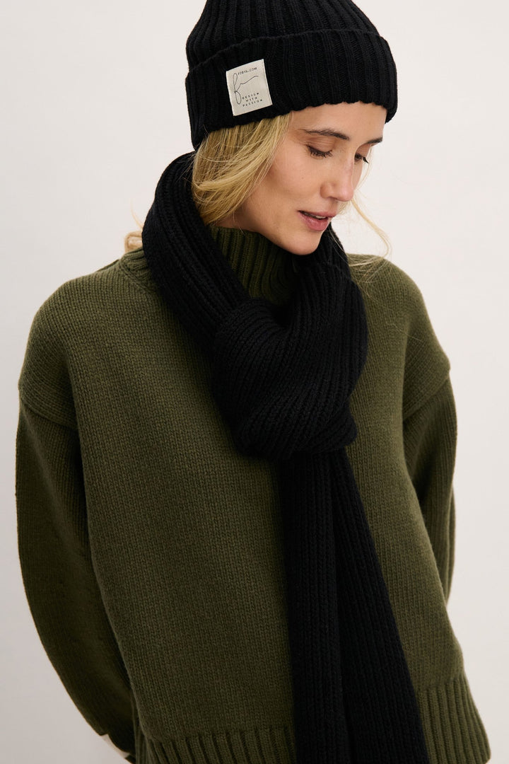 Black merino wool scarf