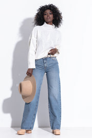Classic woolen turtleneck sweater premium ecru