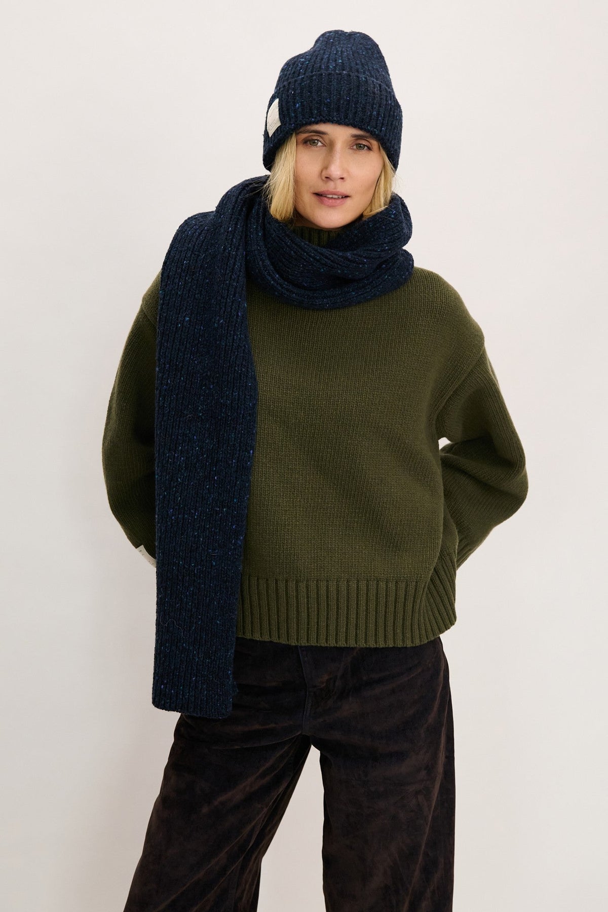 Wełniany szal MIDNIGHT SKY granatowy